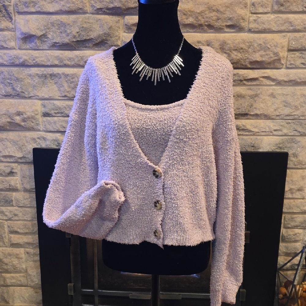Jessica Simpson Women's Lavender Button-Up Sweater Set. Size Small.